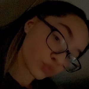 Meet your Posher, Kailey